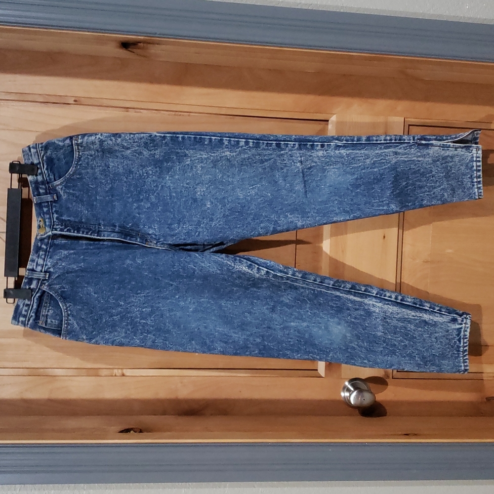 VINTAGE BONJOUR ACID WASH MOM JEANS